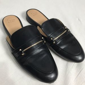 Black backless loafers/mules